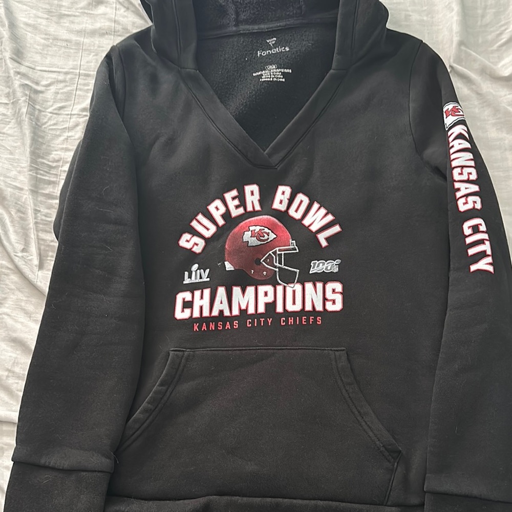 Woman’s Kansas City Chiefs Hoodie